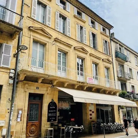 Apartment - - Coeur Historique Sarlat-la-Caneda